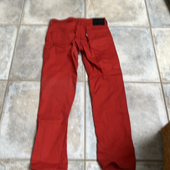 Levi’s straight leg jean. Men’s size 30L 30W pre owned. Worn once - Picture 2 of 10